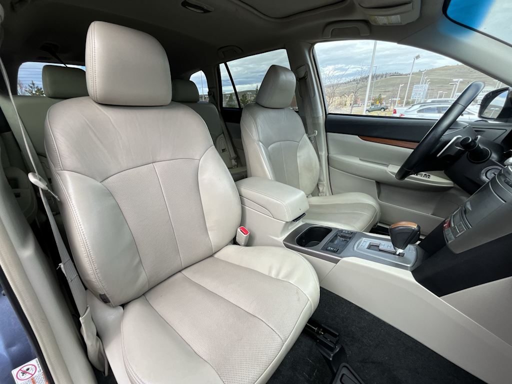 Thumbnail: 2014 Subaru Outback - 21