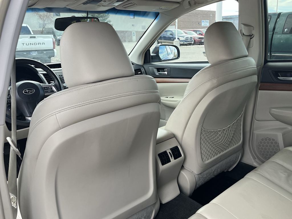 Thumbnail: 2014 Subaru Outback - 12