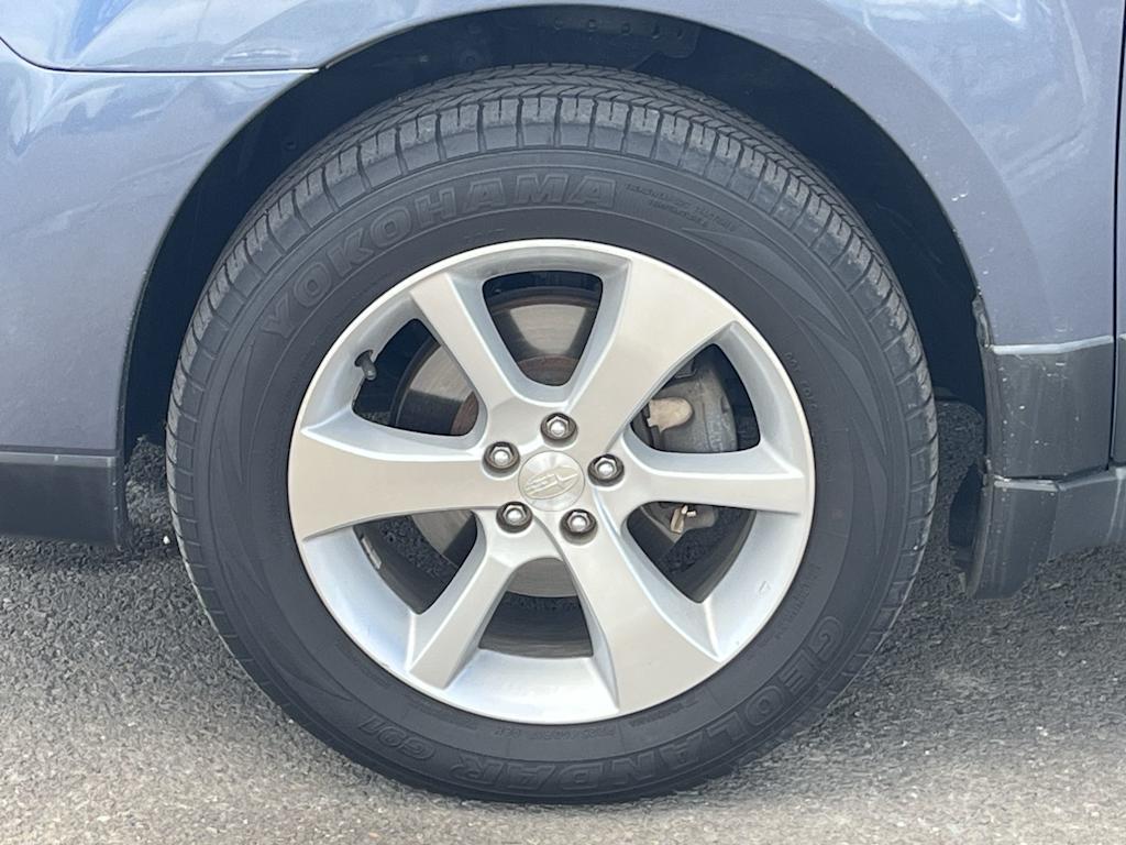 Thumbnail: 2014 Subaru Outback - 8