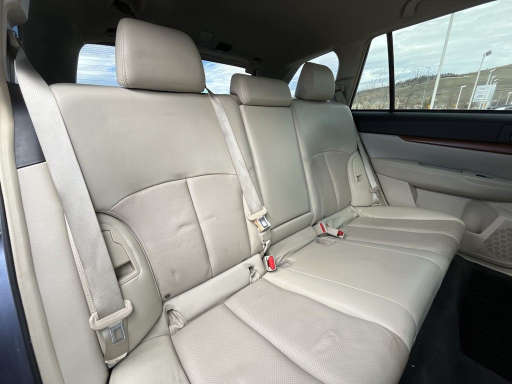 Thumbnail: 2014 Subaru Outback - 13