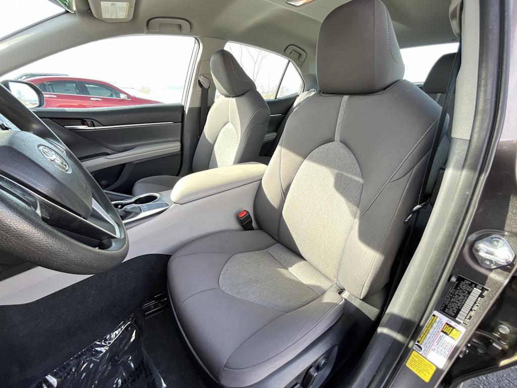 2022 Toyota Camry LE 11