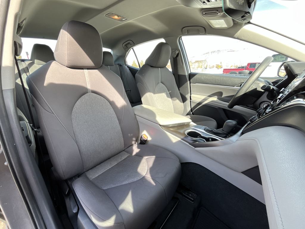 2022 Toyota Camry LE 12