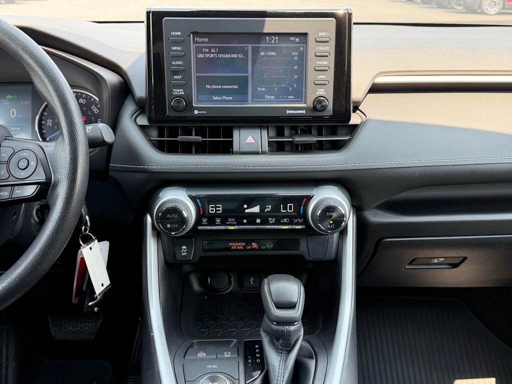 Thumbnail: 2022 Toyota RAV4 - 10