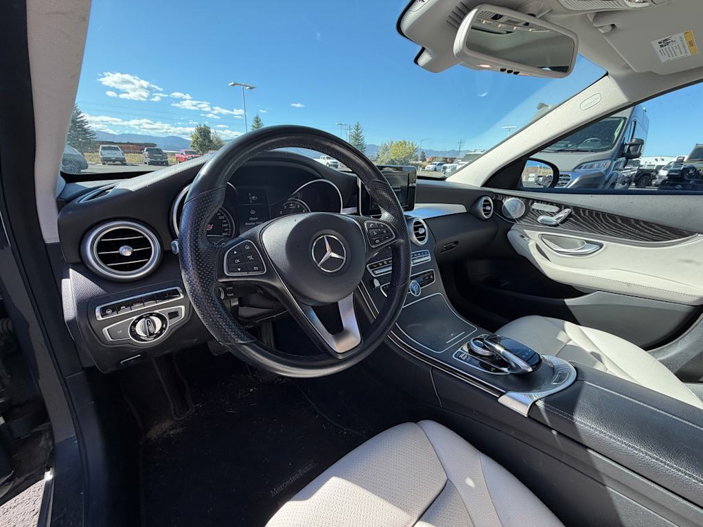 Thumbnail: 2015 Mercedes-Benz C-Class - 2
