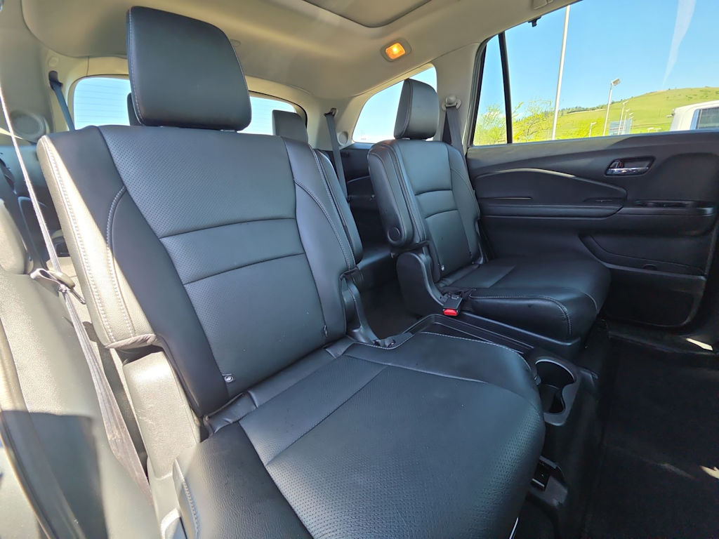 Thumbnail: 2021 Honda Pilot - 21