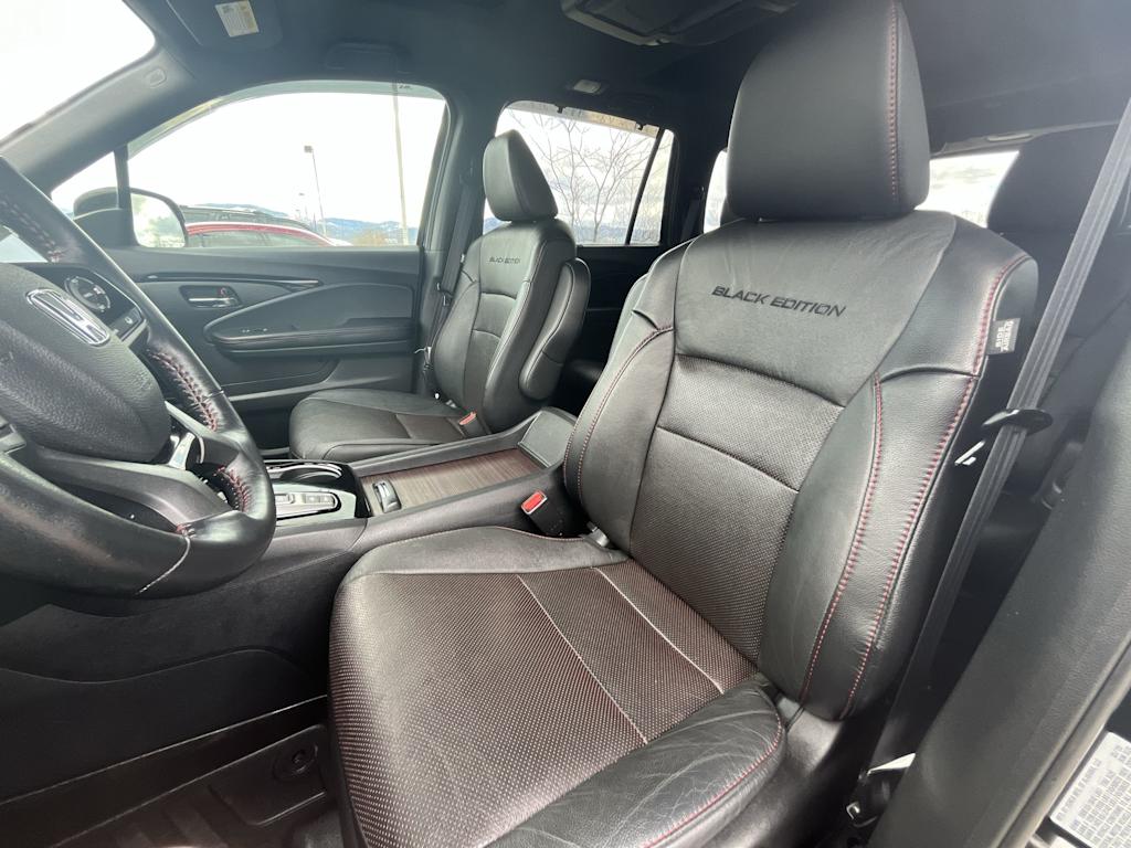 2020 Honda Pilot Black Edition 11
