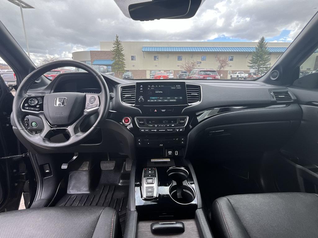 2020 Honda Pilot Black Edition 10