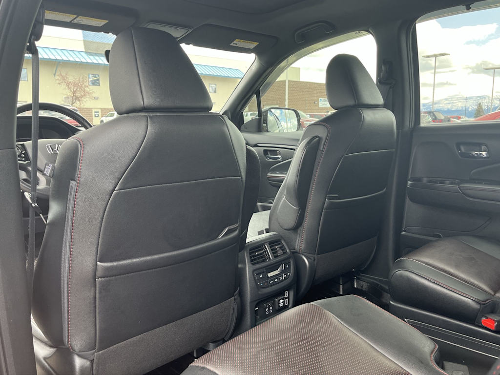 2020 Honda Pilot Black Edition 13