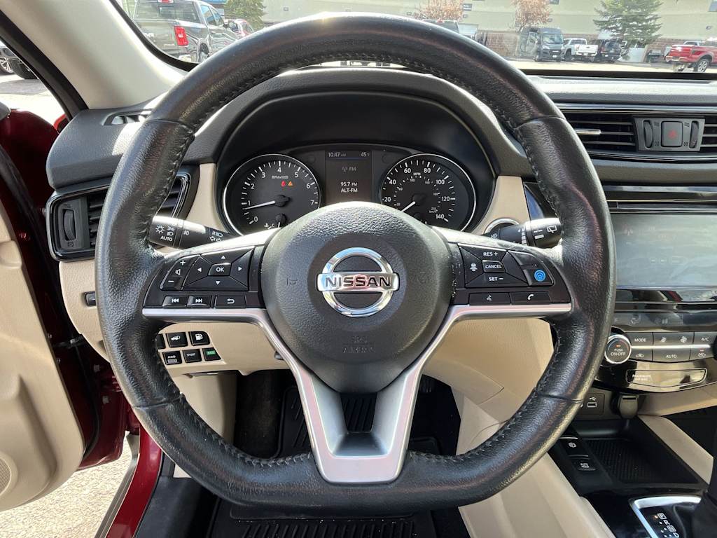 Thumbnail: 2019 Nissan Rogue - 14