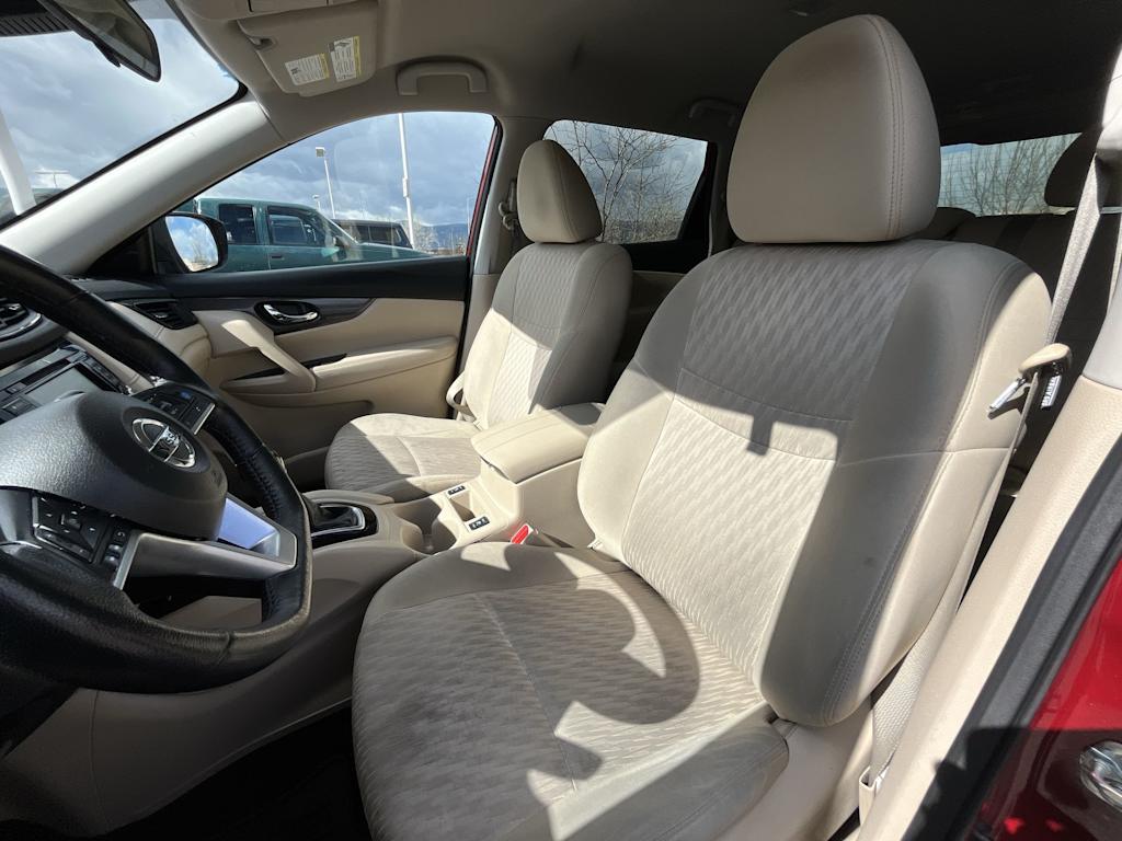 Thumbnail: 2019 Nissan Rogue - 11
