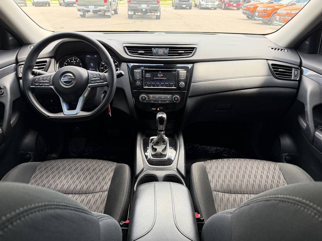 Thumbnail: 2020 Nissan Rogue - 2