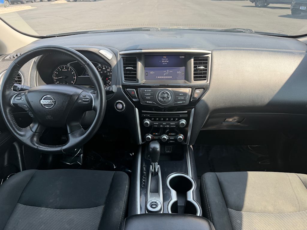 Thumbnail: 2018 Nissan Pathfinder - 2