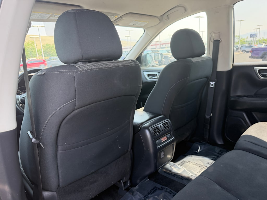 Thumbnail: 2018 Nissan Pathfinder - 9