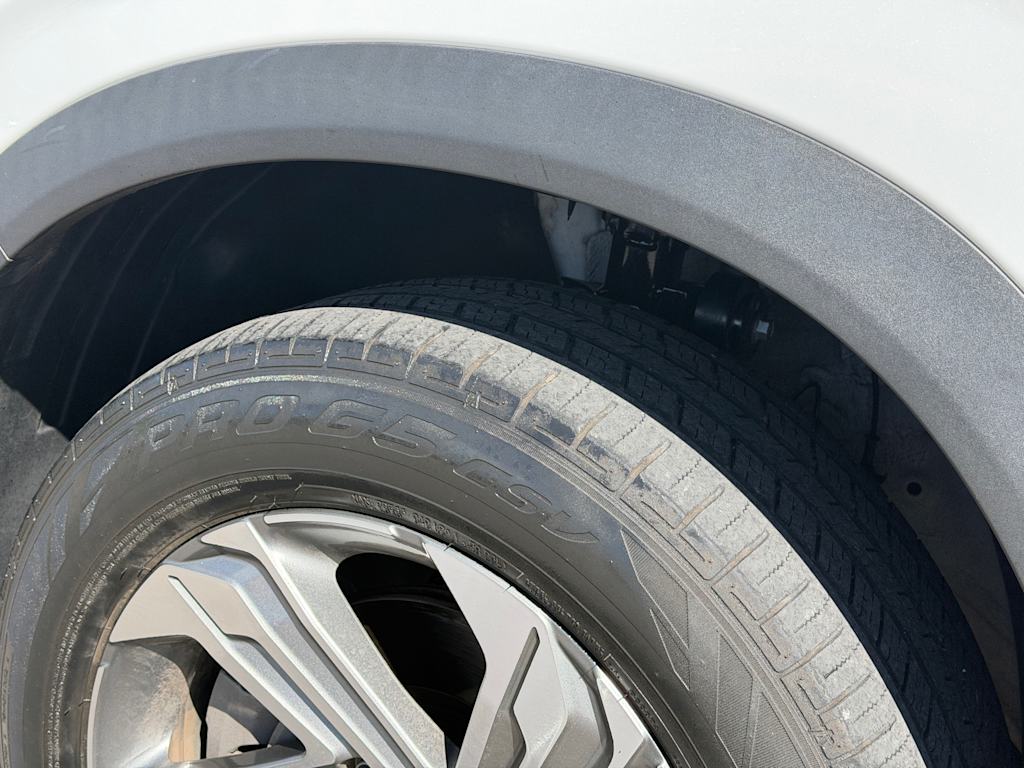 Thumbnail: 2021 Hyundai Santa Fe - 17