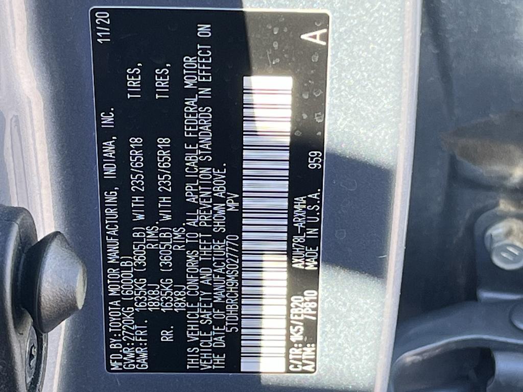 Thumbnail: 2021 Toyota Highlander - 20