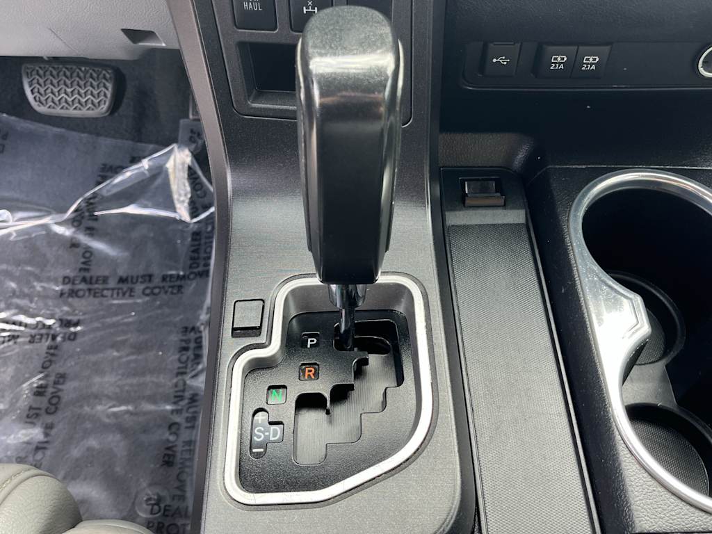 Thumbnail: 2020 Toyota Sequoia - 16
