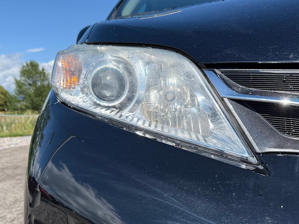 Thumbnail: 2020 Toyota Sienna - 14