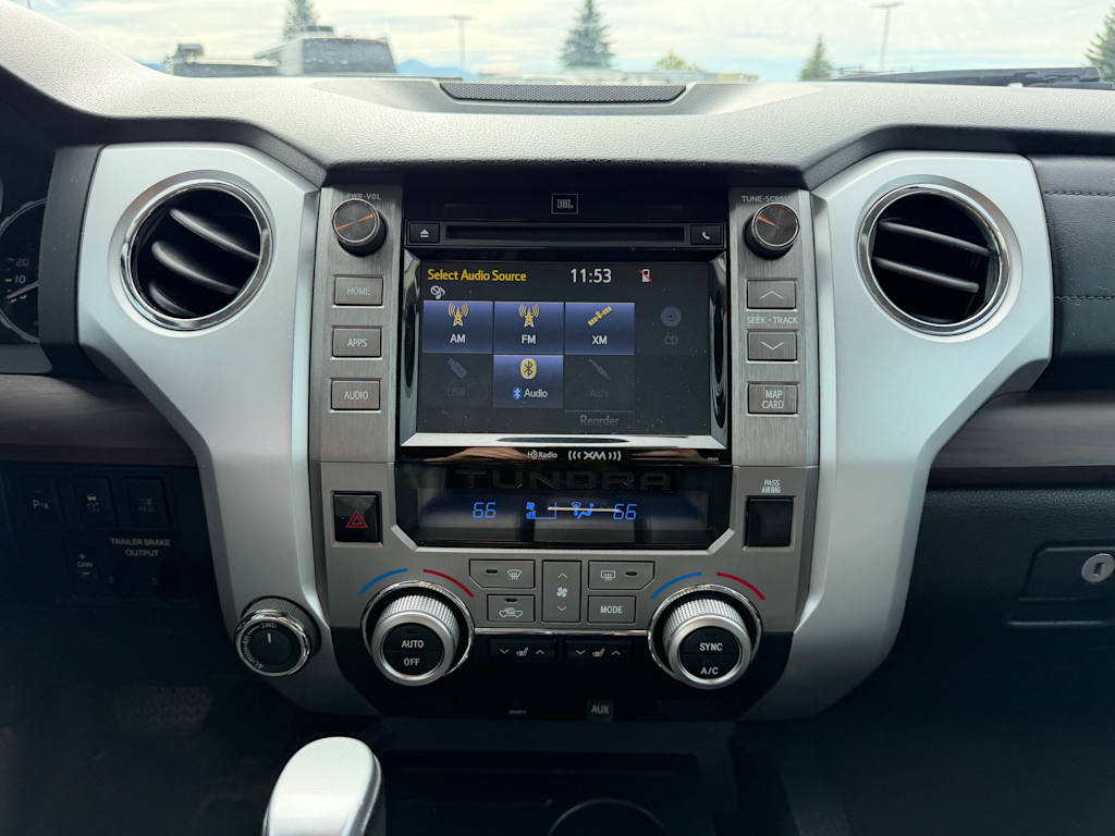 Thumbnail: 2018 Toyota Tundra - 10