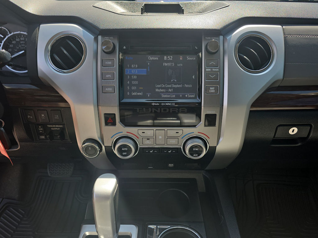 Thumbnail: 2014 Toyota Tundra - 15
