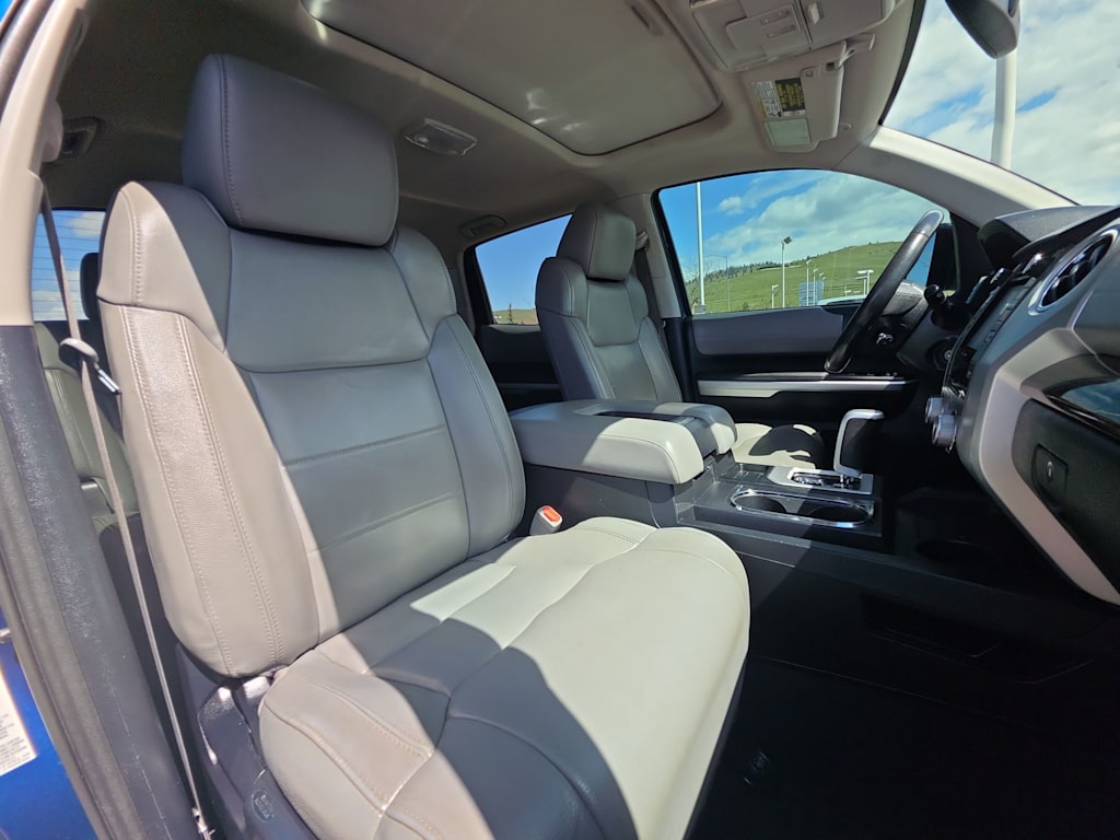 Thumbnail: 2014 Toyota Tundra - 12