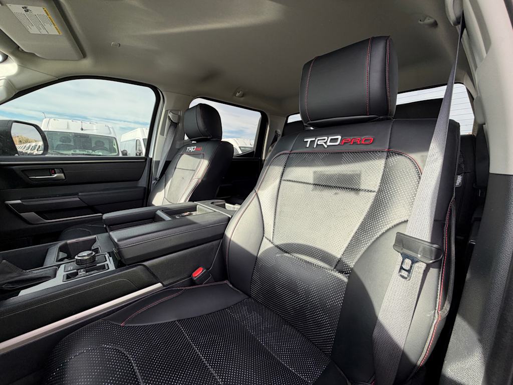 Thumbnail: 2024 Toyota Tundra - 6
