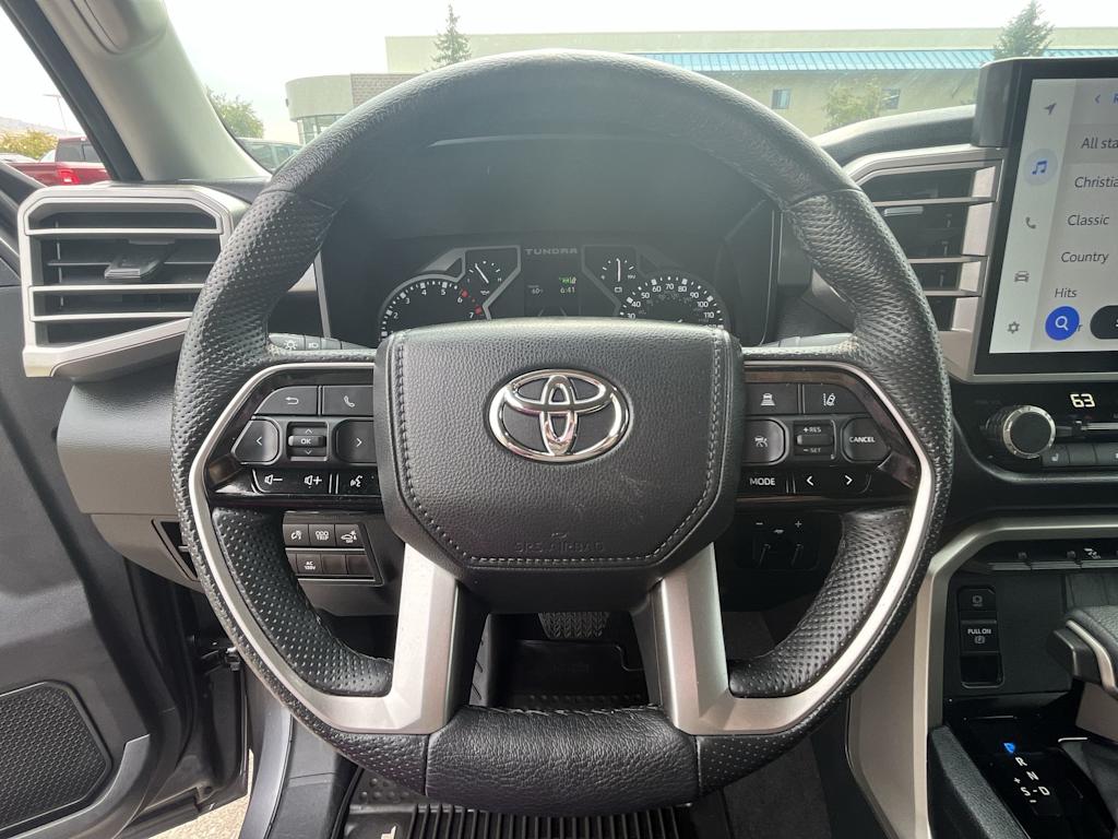 Thumbnail: 2022 Toyota Tundra - 14