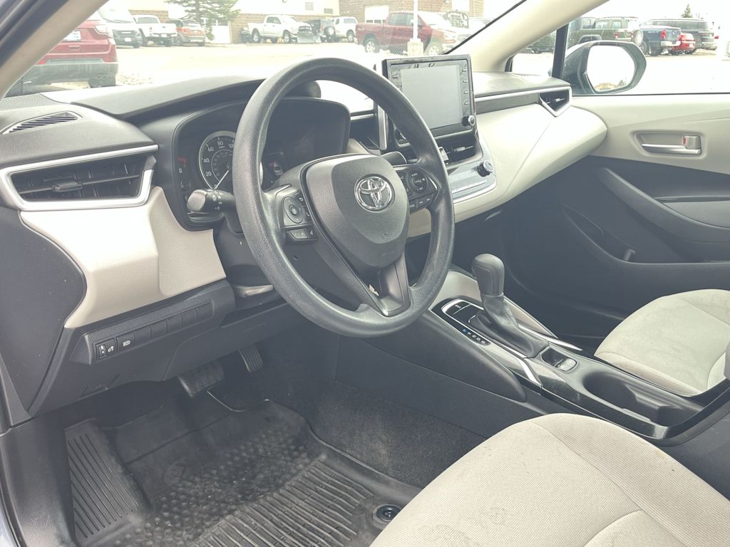 2020 Toyota Corolla LE 2