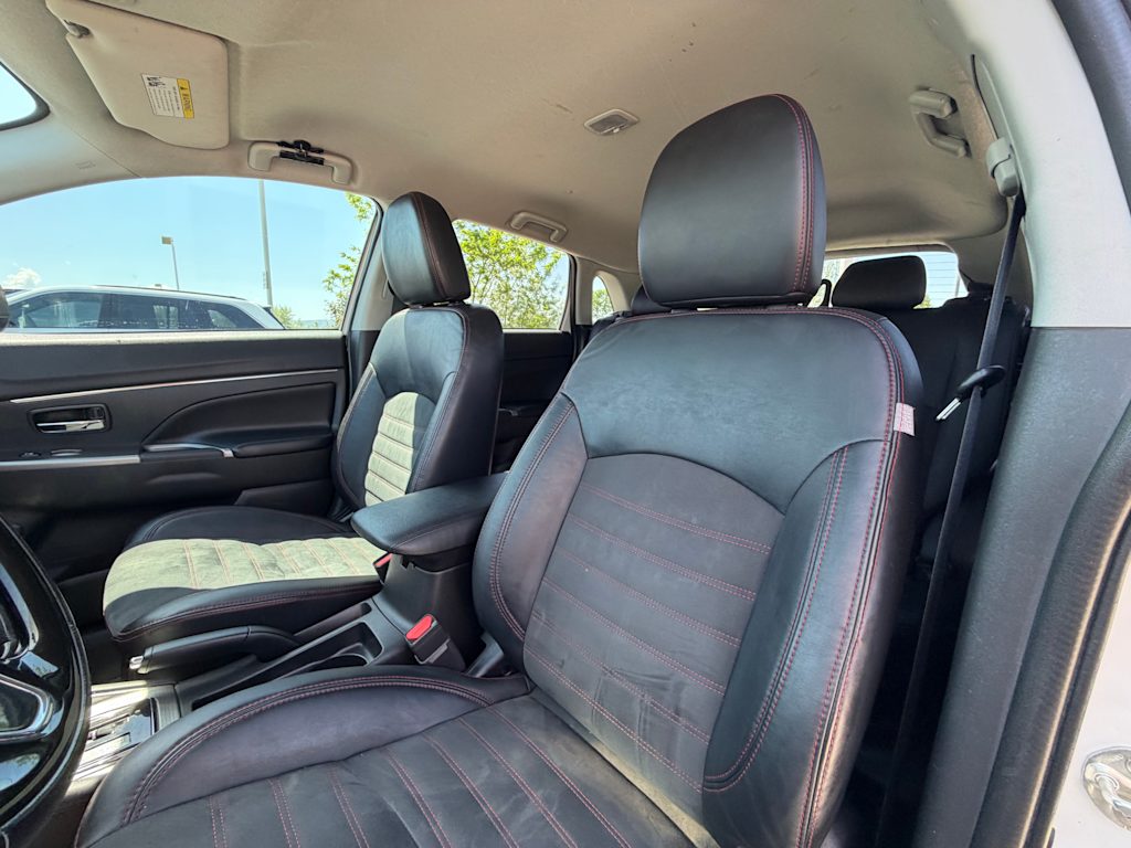 Thumbnail: 2018 Mitsubishi Outlander Sport - 7