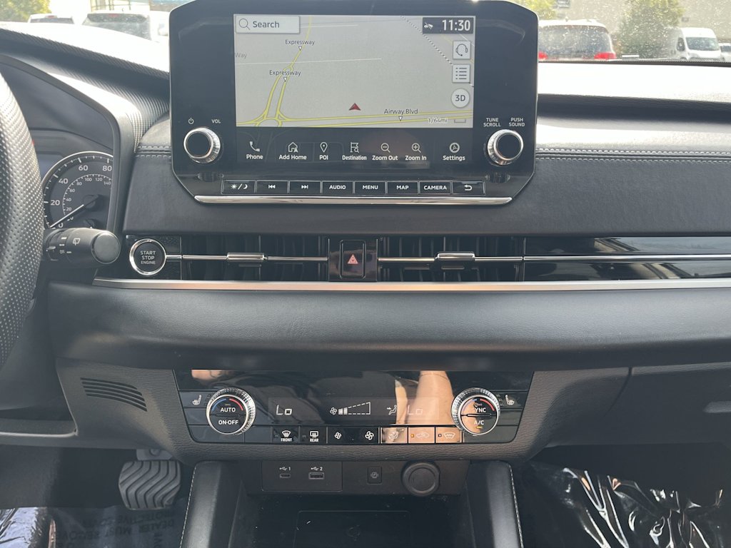 Thumbnail: 2024 Mitsubishi Outlander - 15