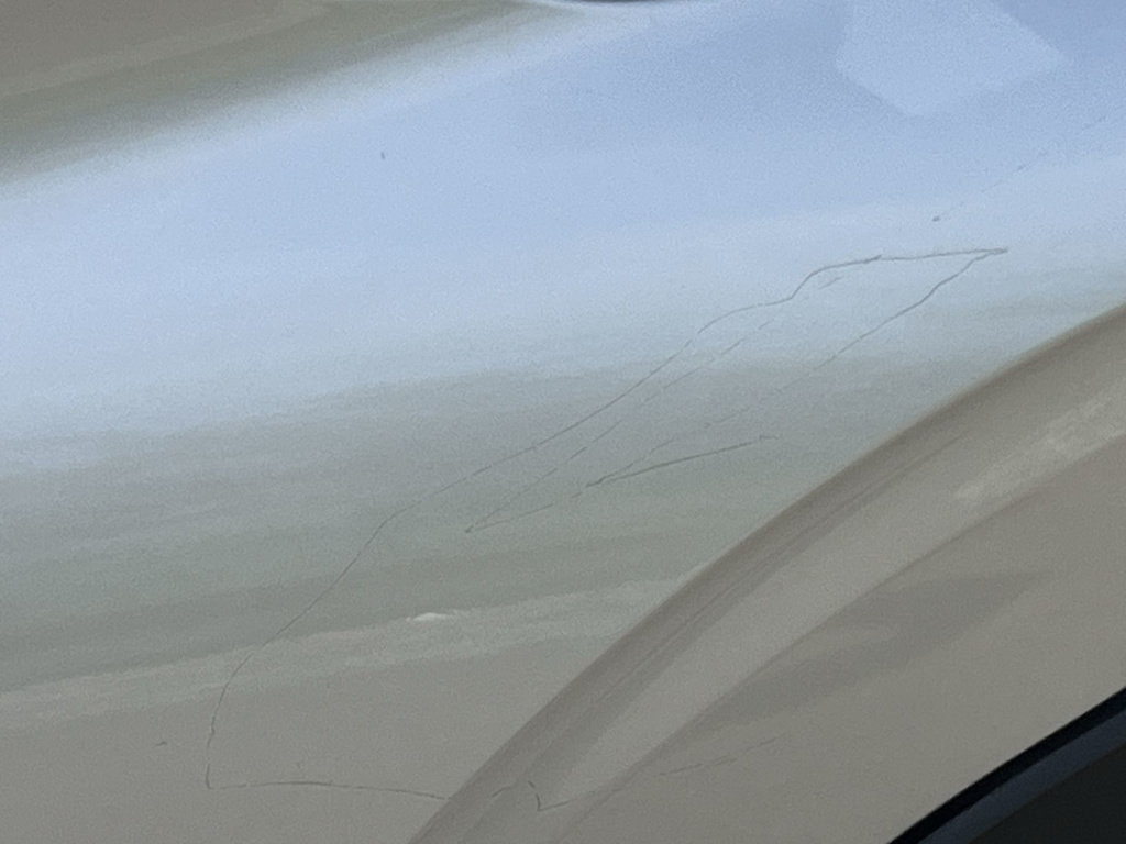 Thumbnail: 2024 Mitsubishi Outlander - 25