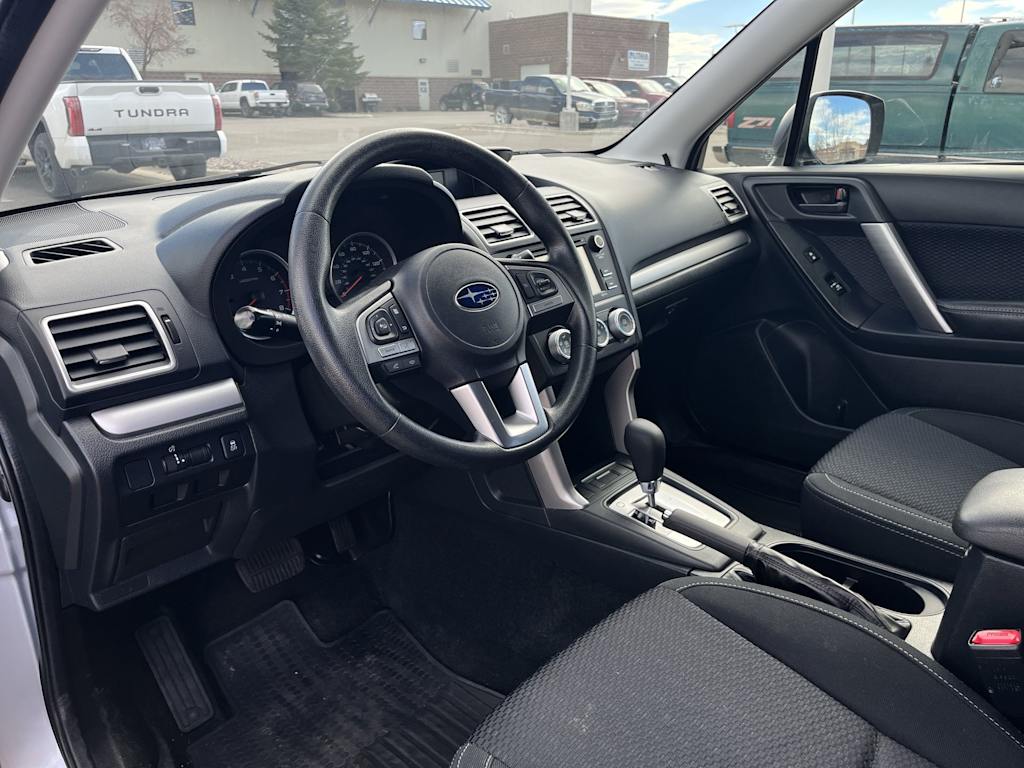 Thumbnail: 2017 Subaru Forester - 2