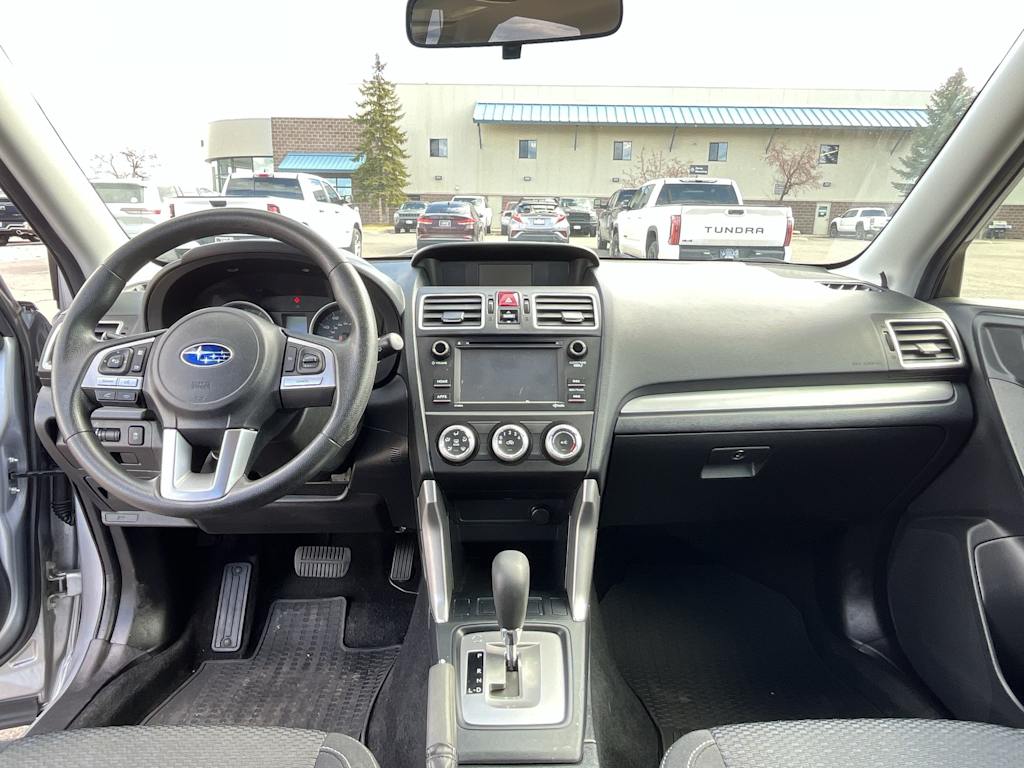 Thumbnail: 2017 Subaru Forester - 10