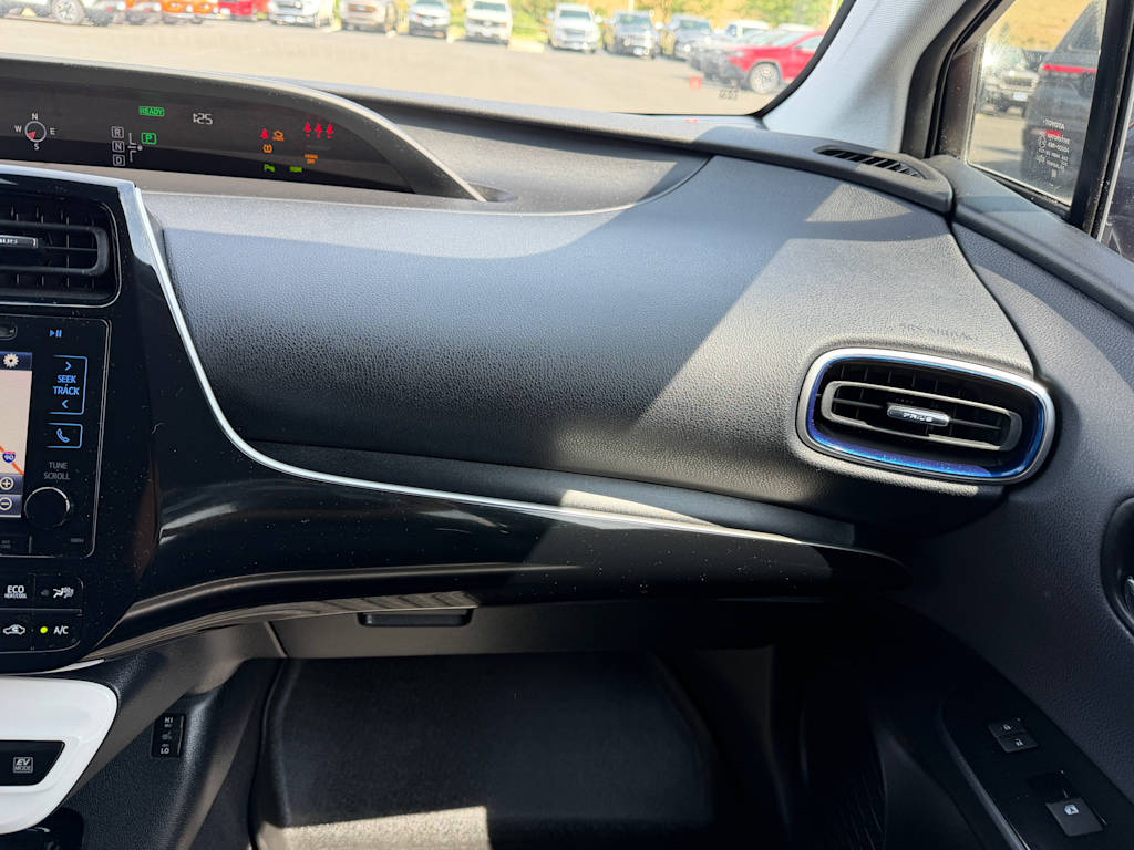 Thumbnail: 2017 Toyota Prius - 20