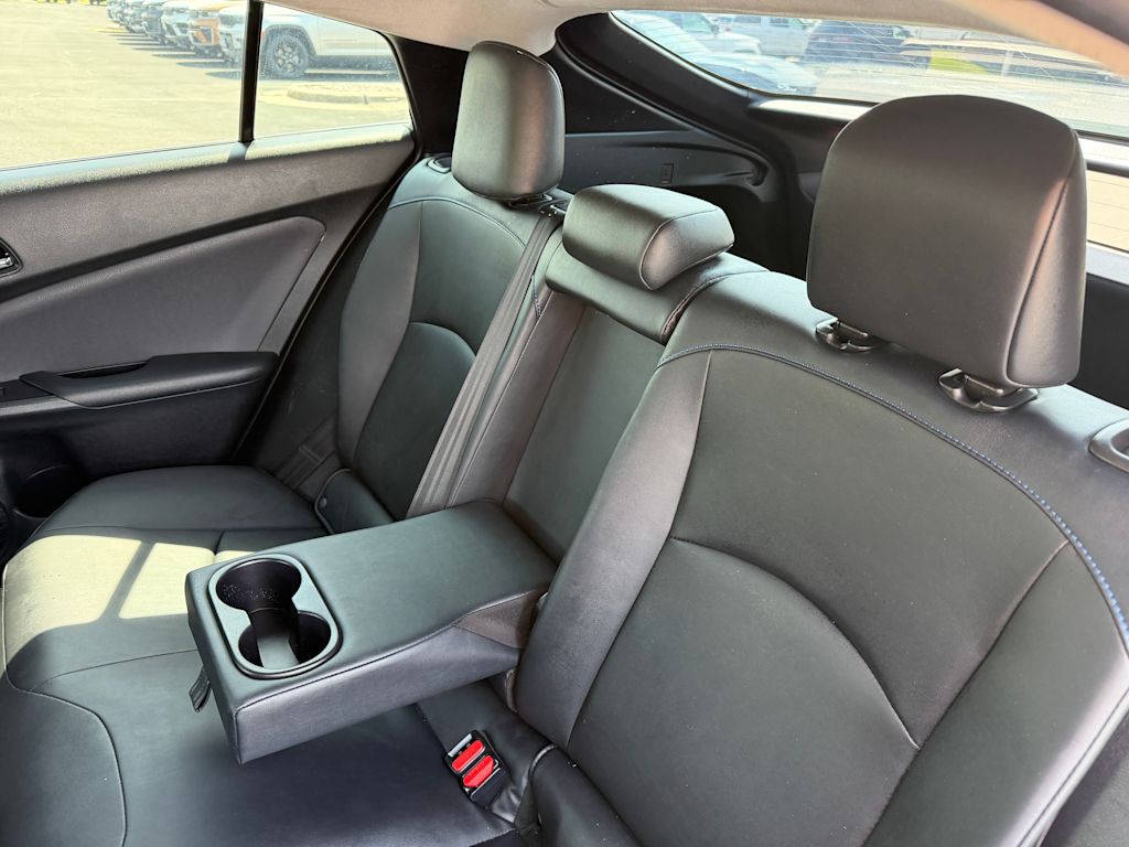 Thumbnail: 2017 Toyota Prius - 25