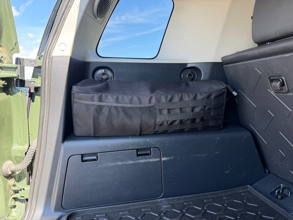 Thumbnail: 2014 Toyota FJ Cruiser - 18