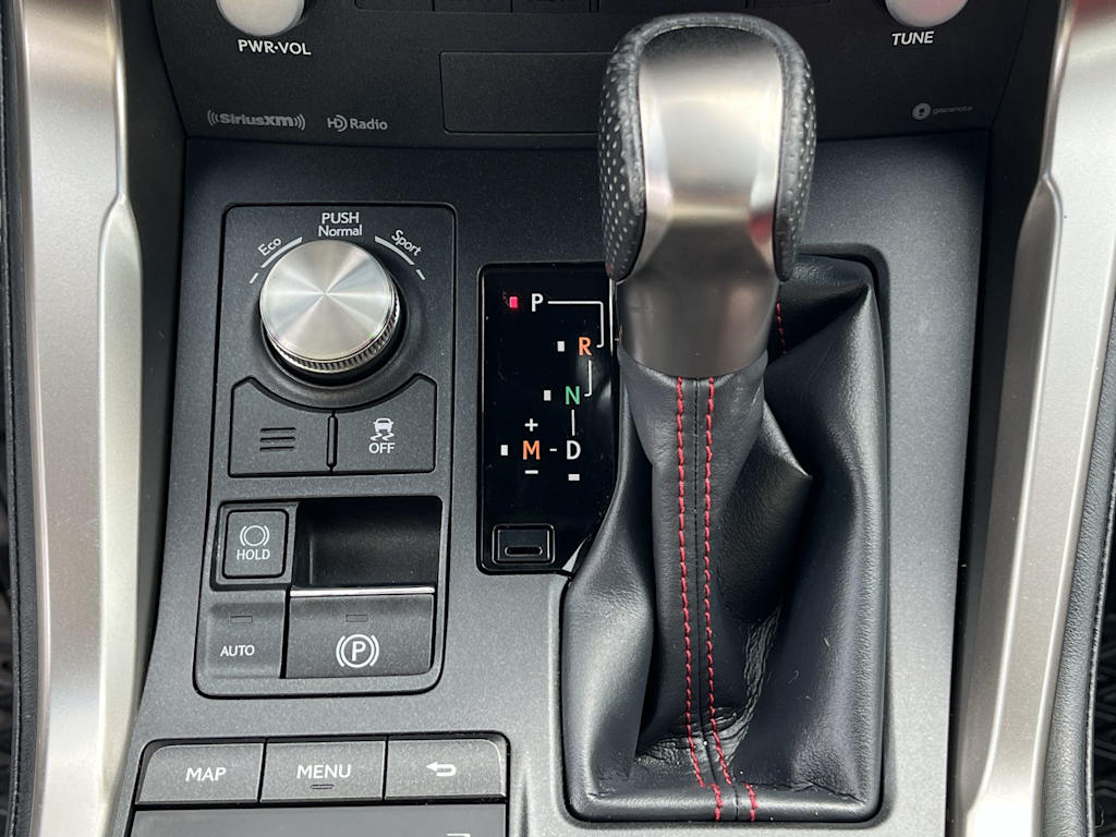 2018 Lexus NX 300 16