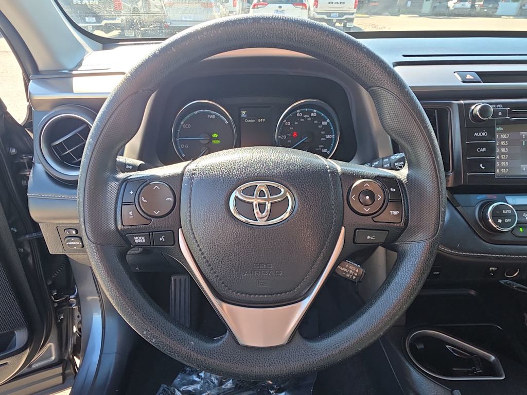 Thumbnail: 2018 Toyota RAV4 - 14