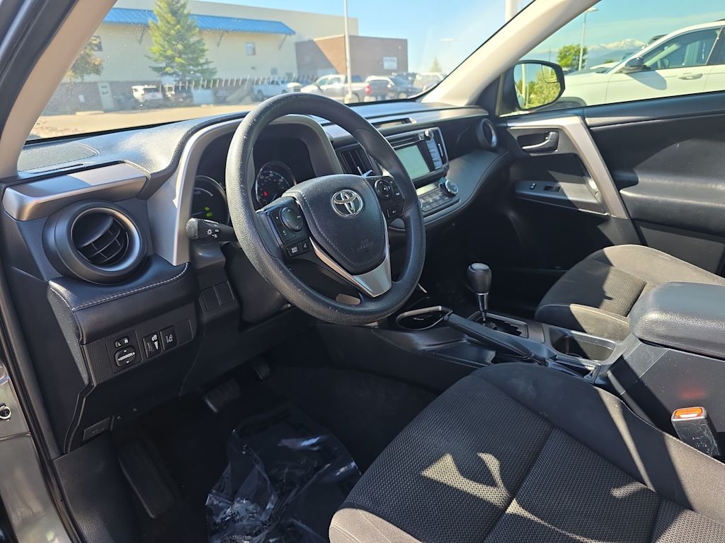 Thumbnail: 2018 Toyota RAV4 - 2