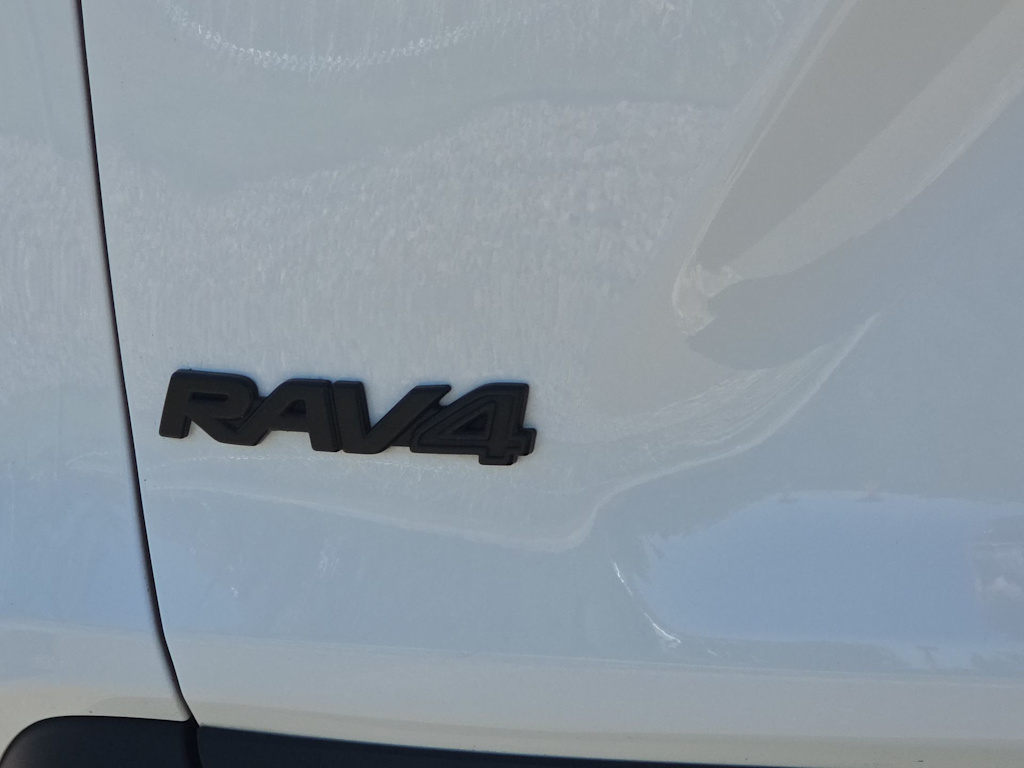 Thumbnail: 2023 Toyota RAV4 - 7