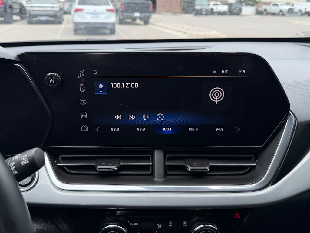 Thumbnail: 2024 Chevrolet Trax - 11