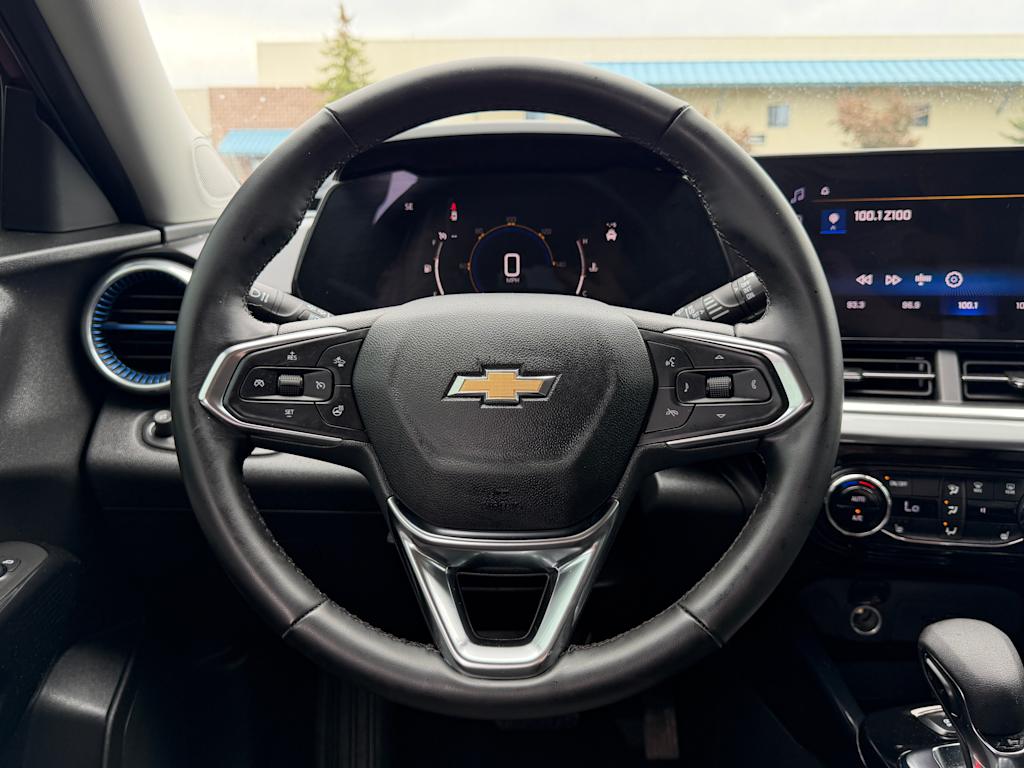 Thumbnail: 2024 Chevrolet Trax - 6