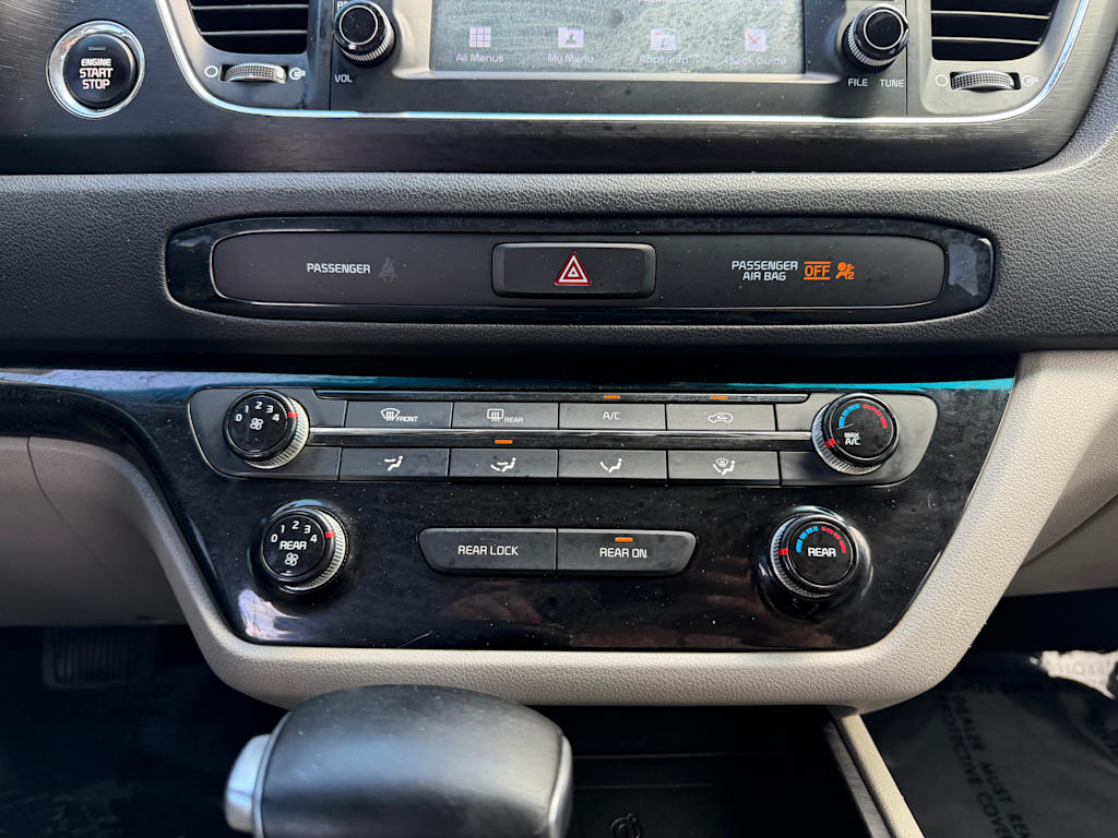 Thumbnail: 2019 Kia Sedona - 20