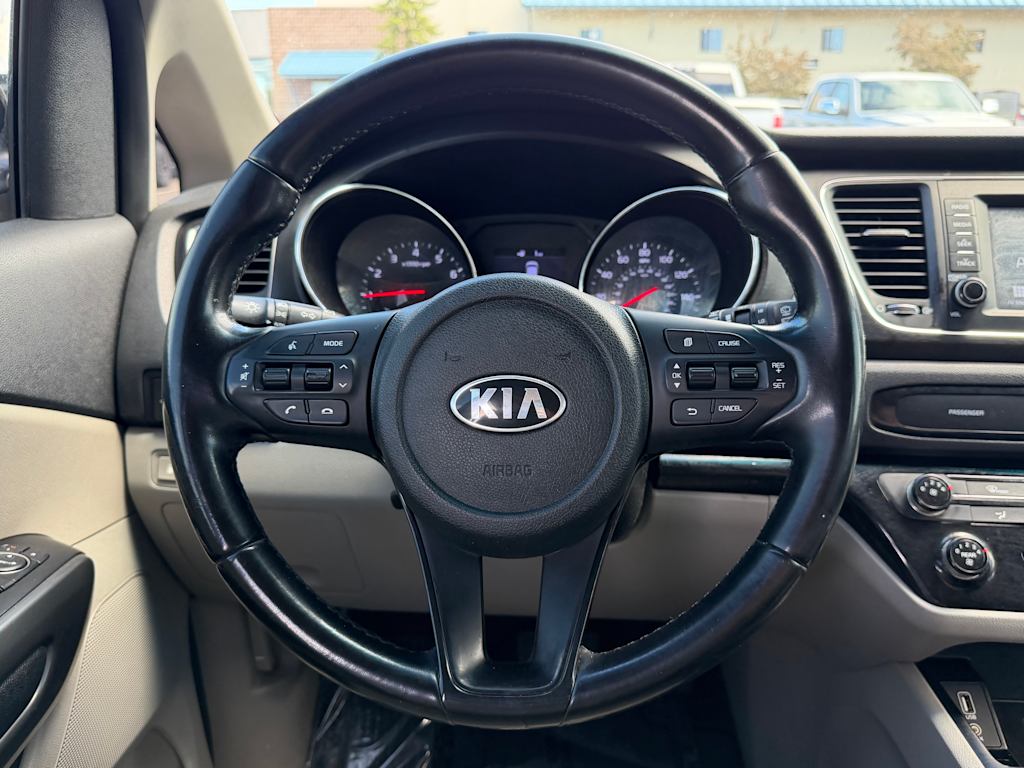 Thumbnail: 2019 Kia Sedona - 5