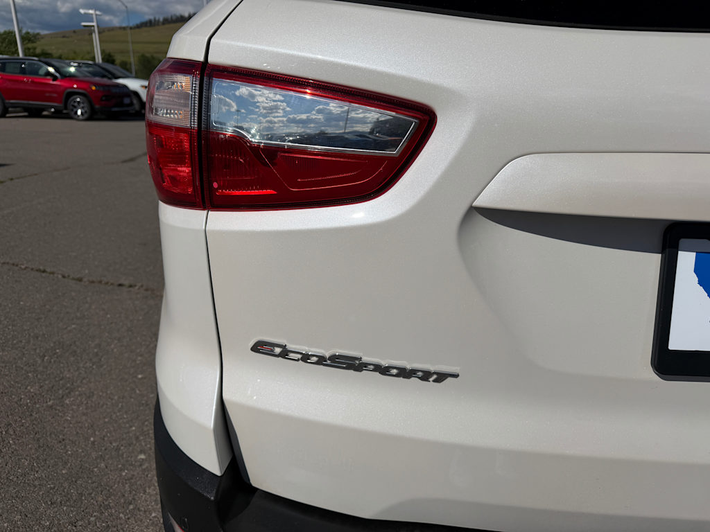 Thumbnail: 2021 Ford EcoSport - 17