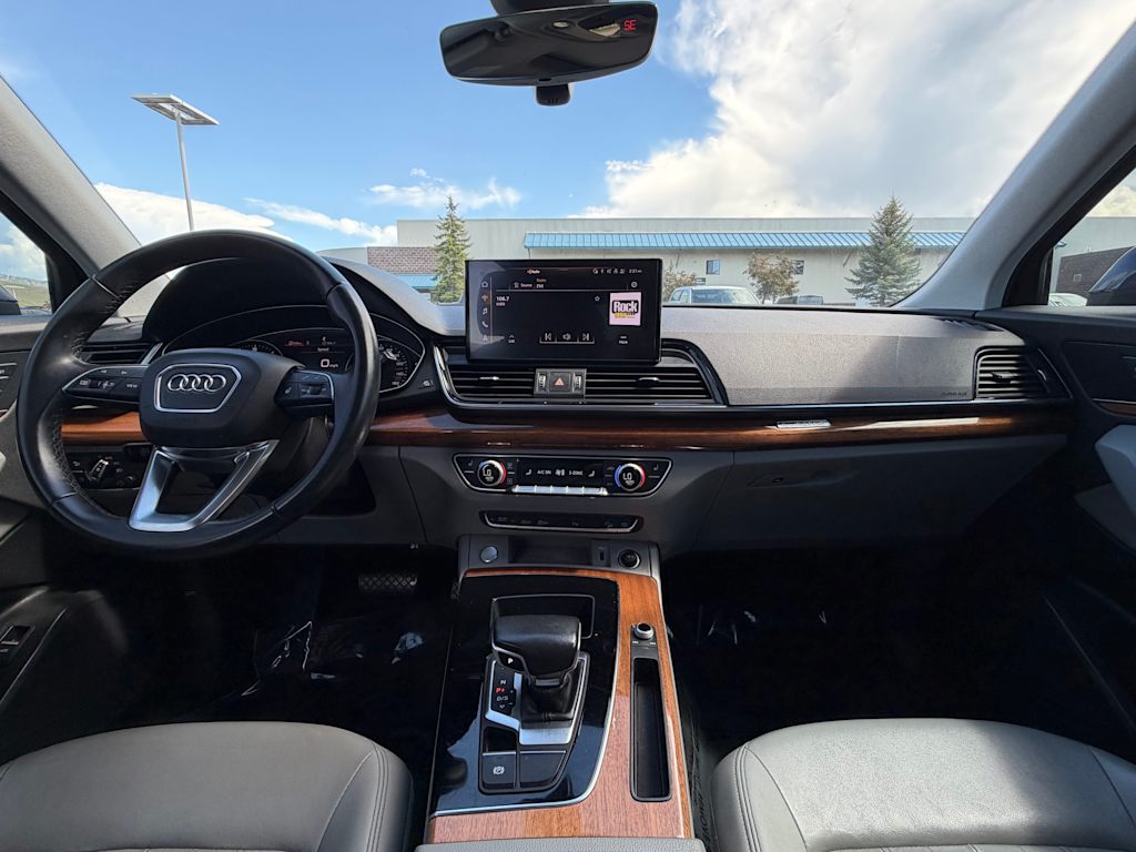 Thumbnail: 2022 Audi Q5 - 11