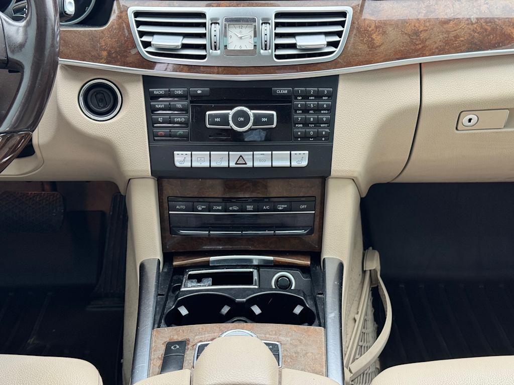 2014 Mercedes-Benz E-Class E 350 24