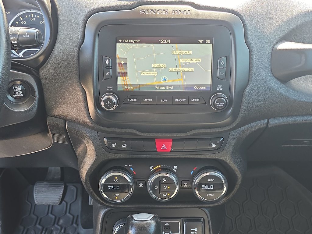 Thumbnail: 2016 Jeep Renegade - 15
