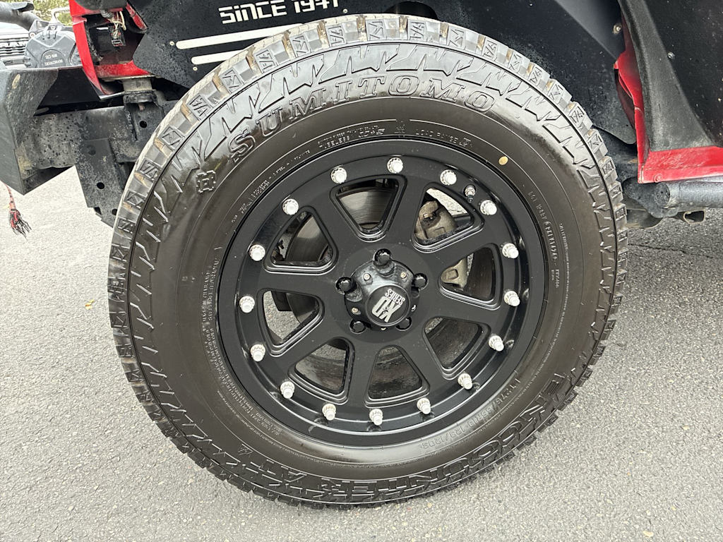 Thumbnail: 2012 Jeep Wrangler - 6