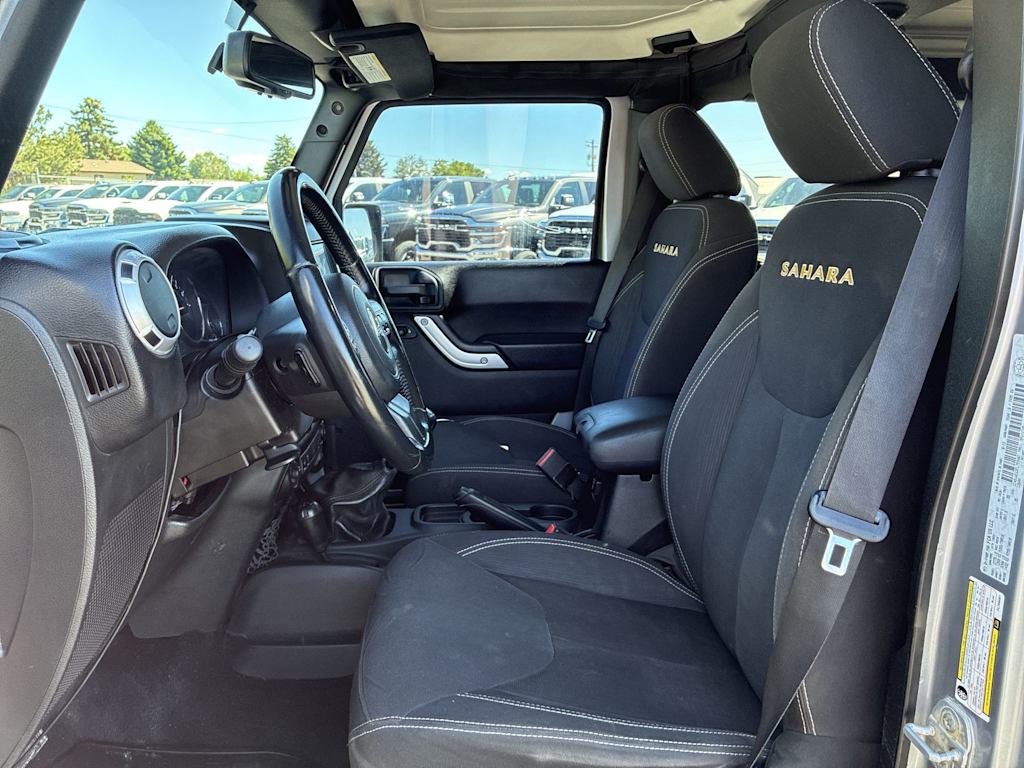 Thumbnail: 2015 Jeep Wrangler - 7
