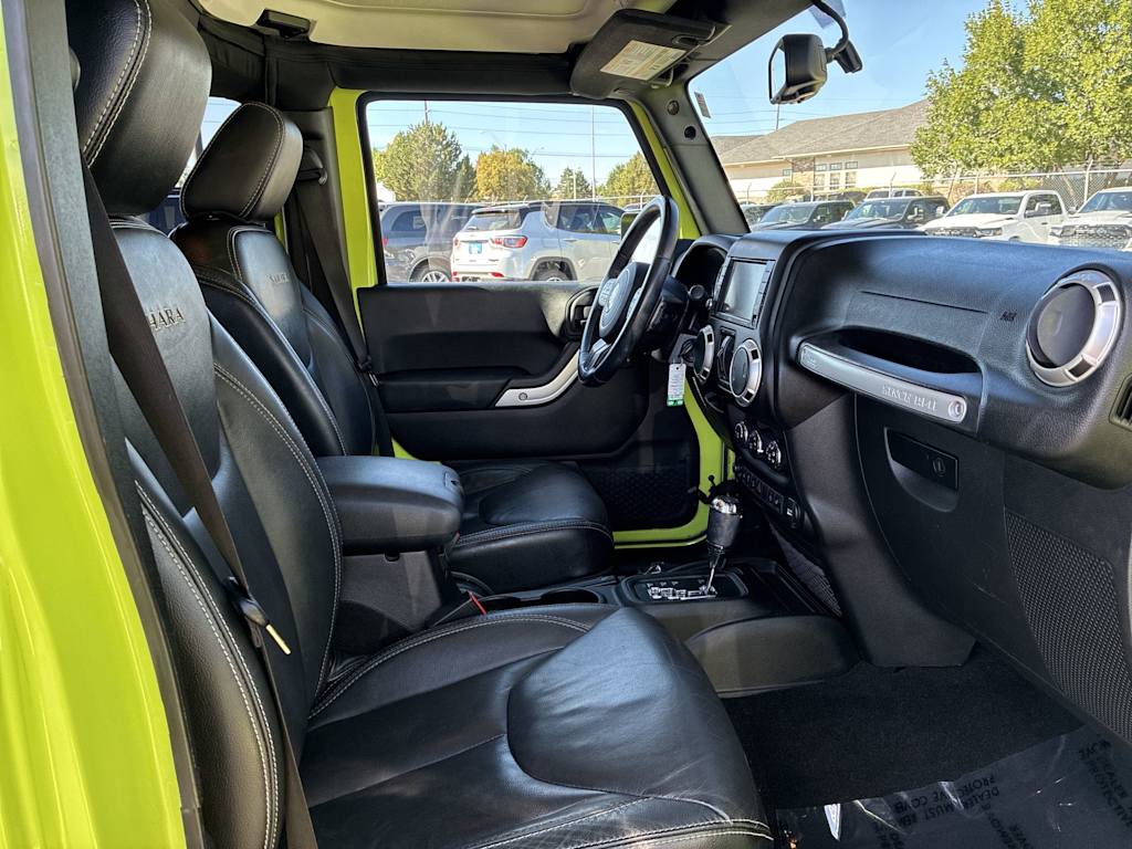 Thumbnail: 2016 Jeep Wrangler - 20